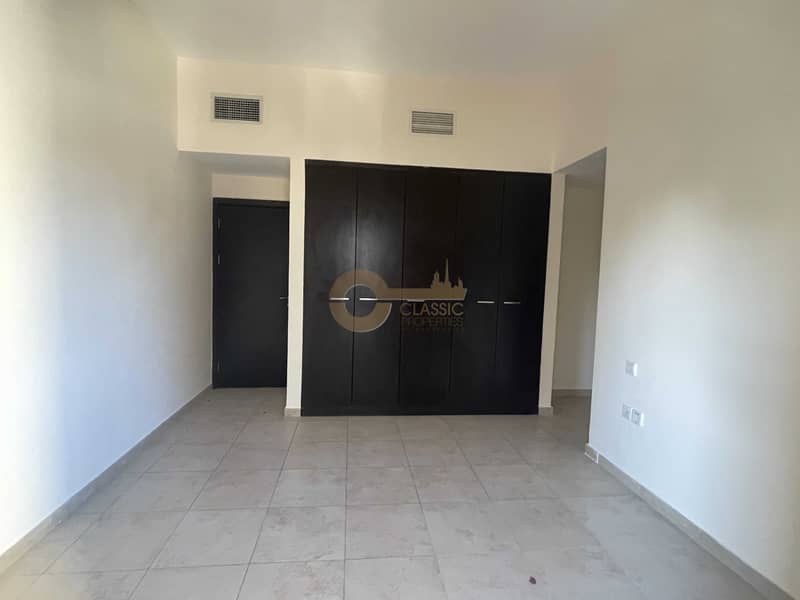 3 Hot deal| 1bed open kitchen with storage|For rent