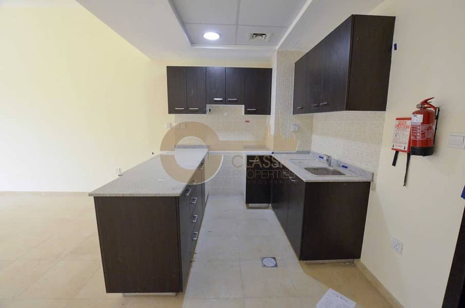 2 Beautiful | 1bed | Open Kitchen | Rent |