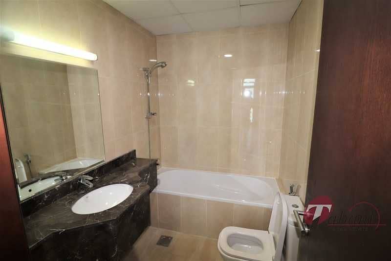 10 Well Maintained/Spacious Layout/2 Parking