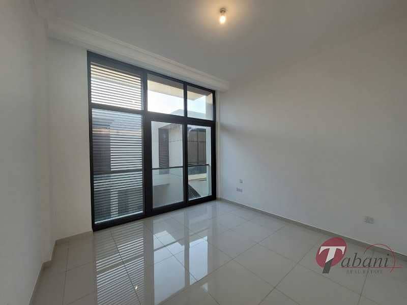 5 End Unit| THM 3+ Maid Townhouse| Well Maintained
