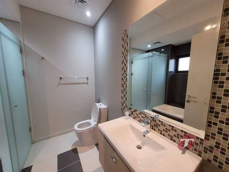 12 End Unit| THM 3+ Maid Townhouse| Well Maintained