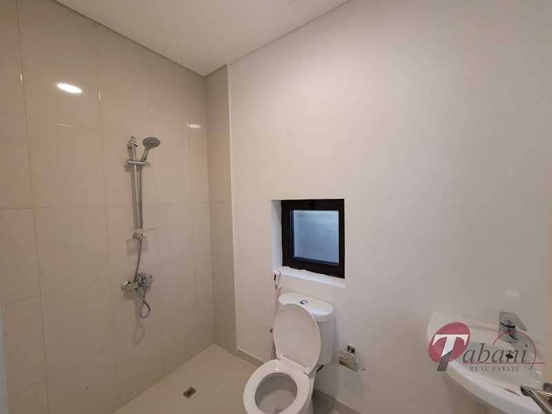 13 End Unit| THM 3+ Maid Townhouse| Well Maintained