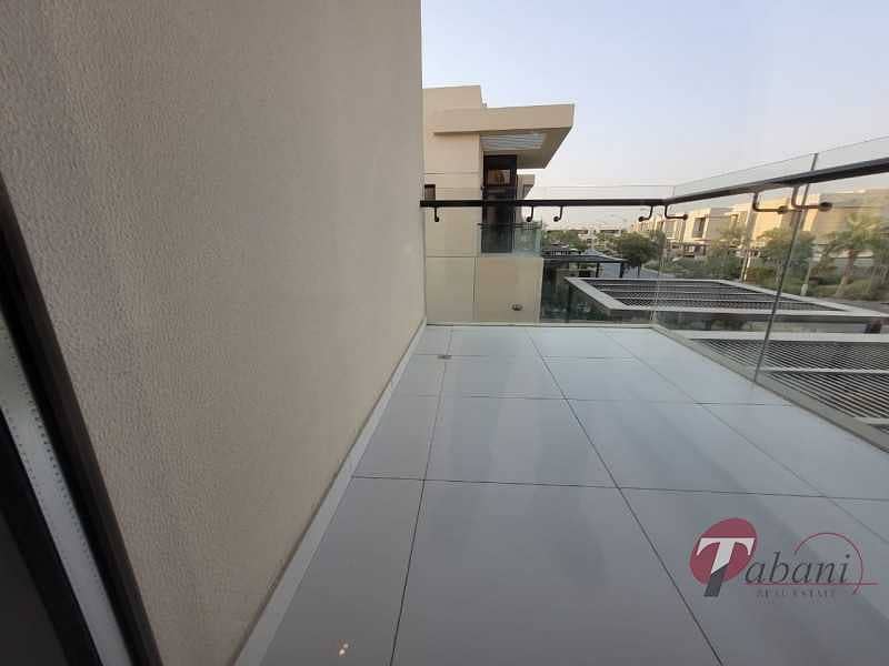 15 End Unit| THM 3+ Maid Townhouse| Well Maintained