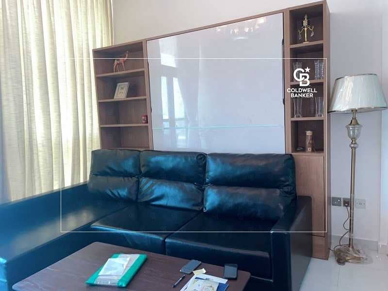 6 Fully Furnished | High Floor | Converted to 2 BHK