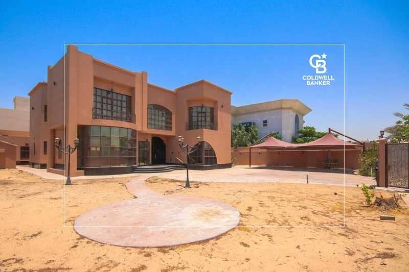 2 High Quality 5 Bedroom | Swimming pool | Large Garden