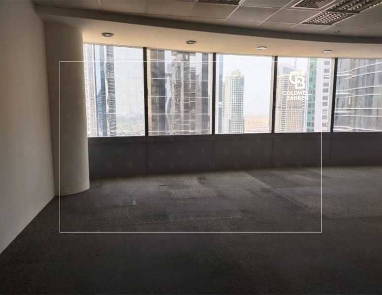 5 Fitted office in Gold Tower