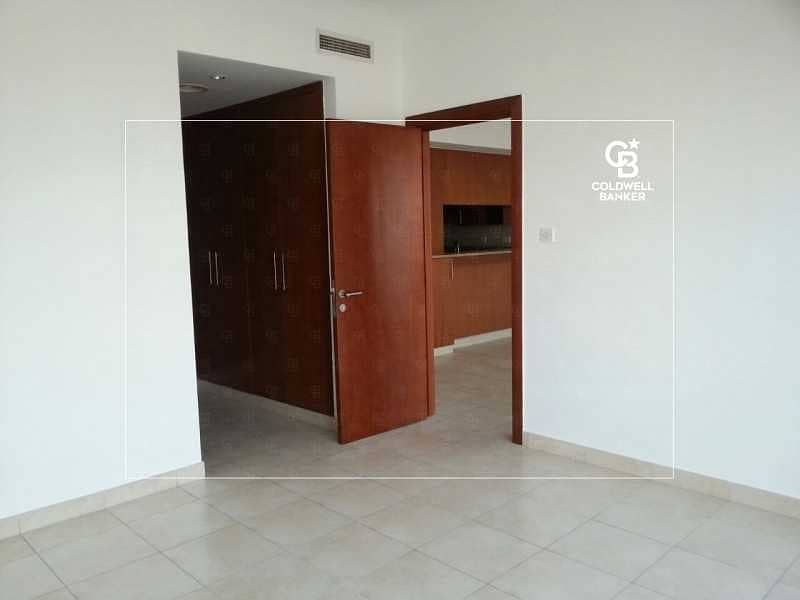 2 Open view with Golf View Best price Bigger Layout