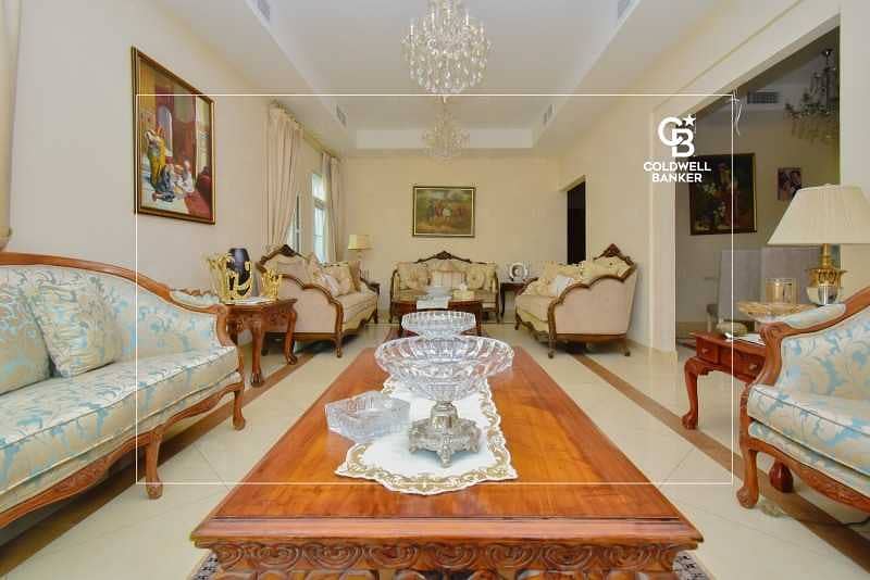 4 Huge plot | Beautiful Independent villa in Rahat