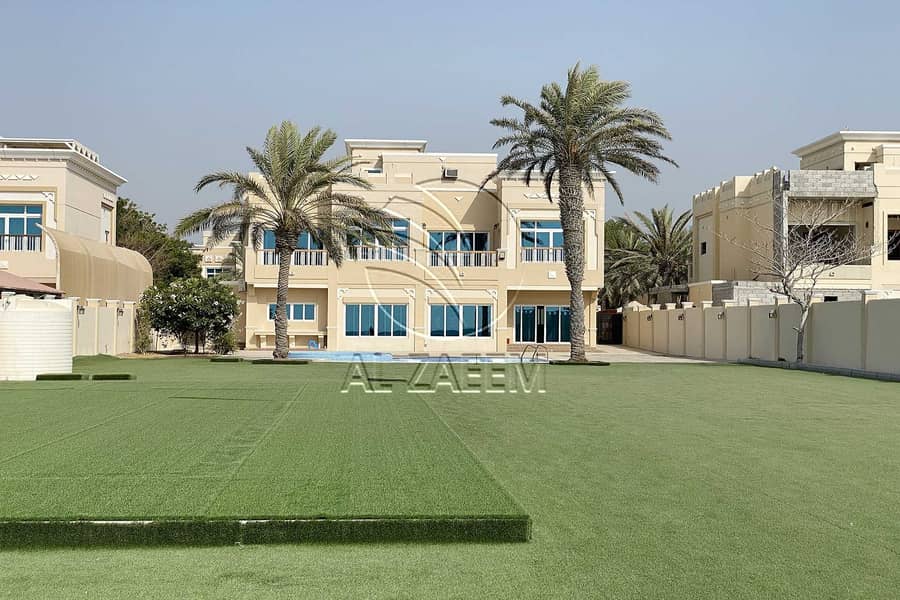 3 ? Exclusive | Luxurious Full Seaview | Huge Plot ?