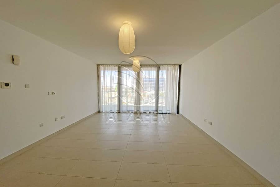 9 Investment Apartment! Balcony | Close To The Beach