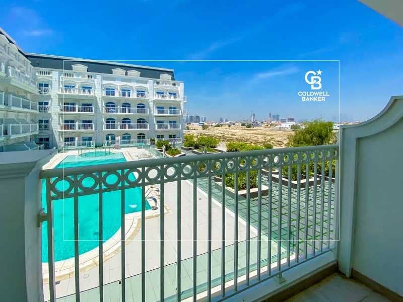 11 LUXURIOUS 1BR Apartment I Pool View I 2 Balconies