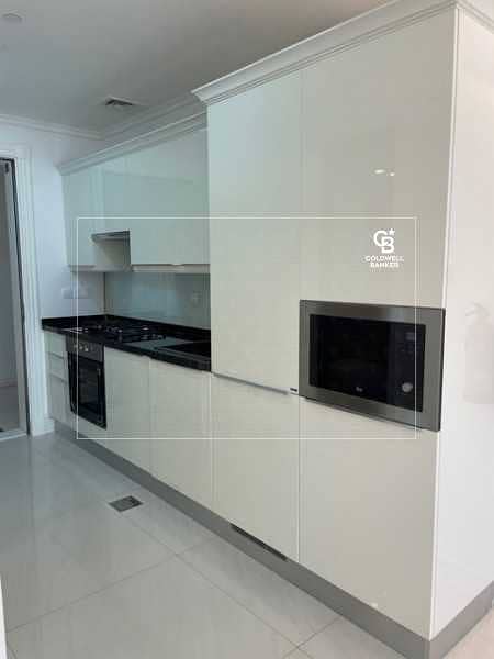 9 LUXURIOUS STUDIO FULLY FITTED KITCHEN VINCITORE
