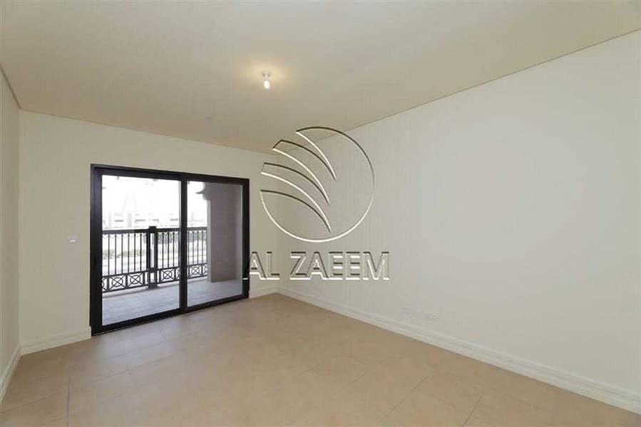 3 High End Community! Lovely Apartment with Huge Terrace