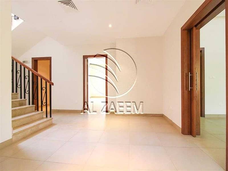 14 Well Maintained Villa | Private Pool | Garden