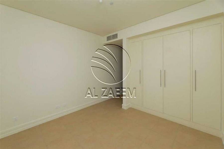 5 High End Community! Lovely Apartment with Huge Terrace