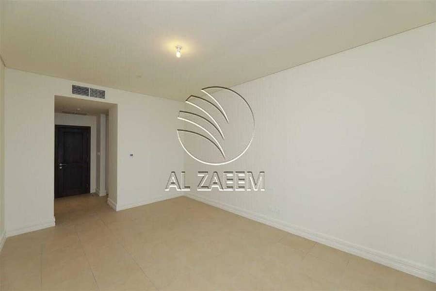 6 High End Community! Lovely Apartment with Huge Terrace