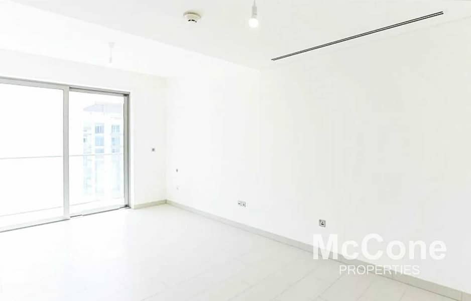 4 Brand New | Modern Studio | Prime Location