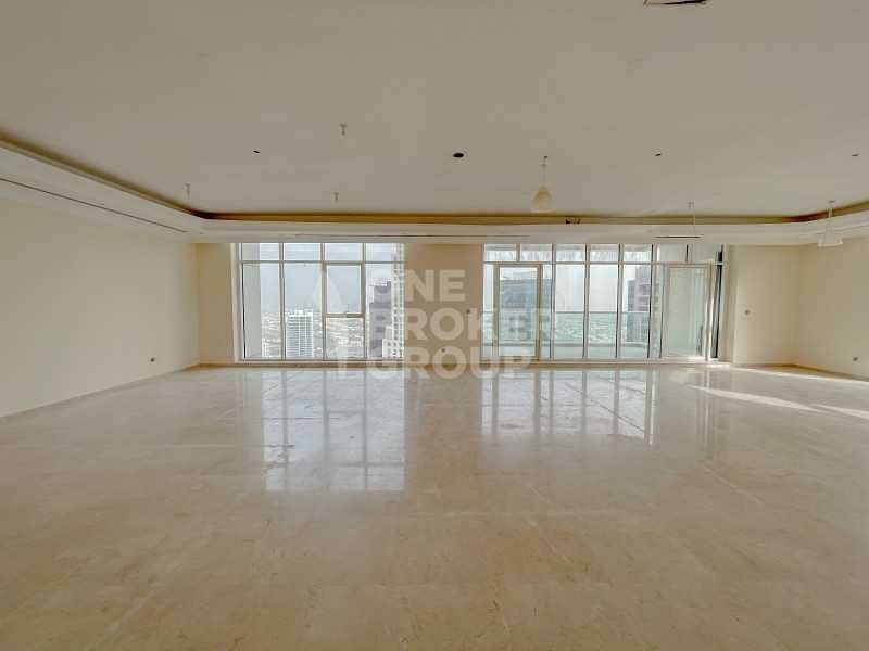 3 Full Lake View I High Floor I 5 BED Penthouse