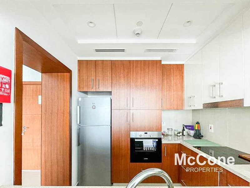 4 Spacious and Bright | View Today | 5.2% Net ROI