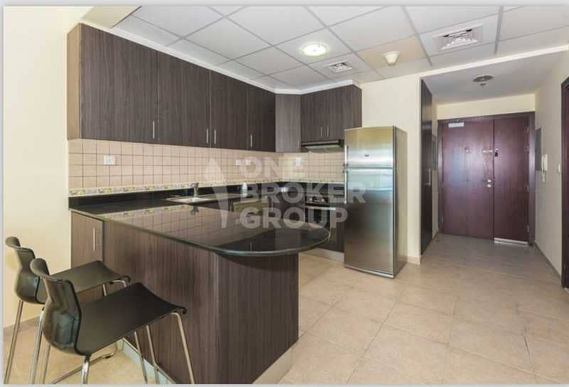 4 Sea View | High Floor | Furnished | Rented