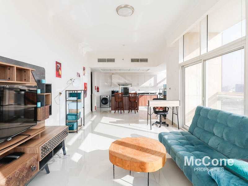 Genuine Resale | High Floor | Bright and Spacious Genuine Resale | High Floor | Bright and Spacious