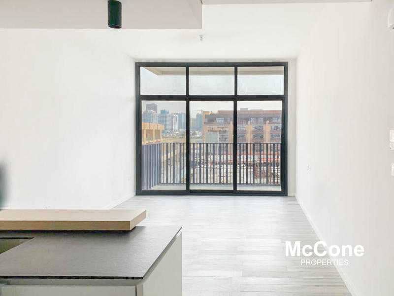 Genuine Resale l Modern | Investment Opportunity Genuine Resale l Modern | Investment Opportunity