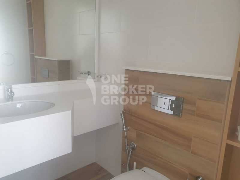 7 Bright 3BR + Maid Room l Full Sea View l J5