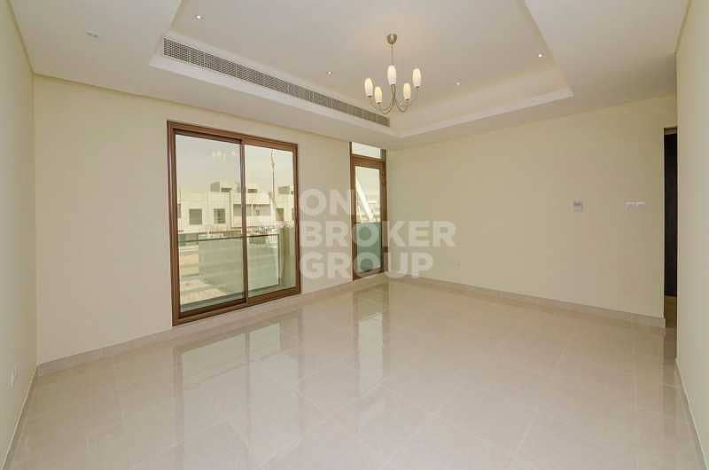 13 Luxury 4 BR+Maids| Fully Fitted Kitchen | Mid Unit