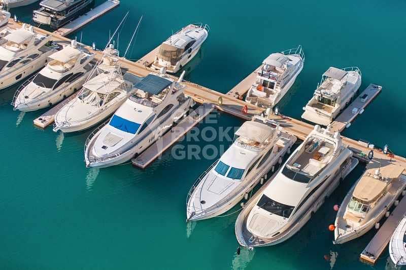 11 Launching Now Stella Maris Dubai Marina