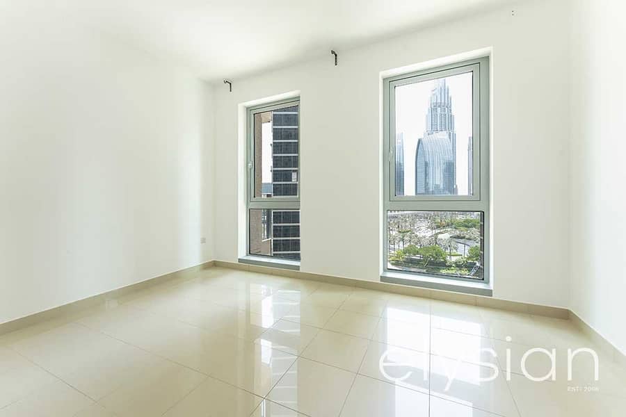 3 Opera House View | 1 Bed + Study Room | Vacant