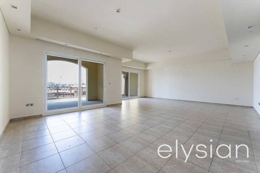 2 Bright | Spacious 2 Bedroom | Marina View