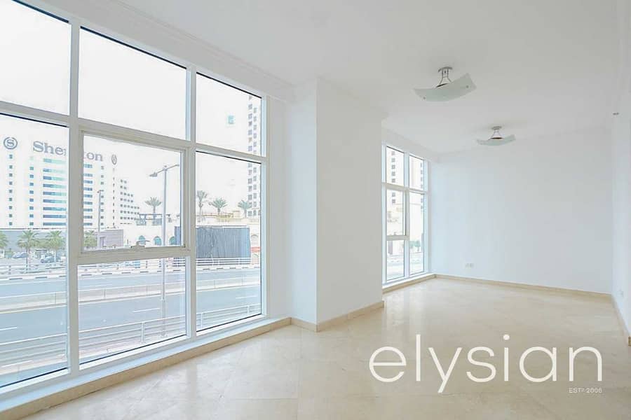 Spacious and Bright 1 Bed | Close to the Beach