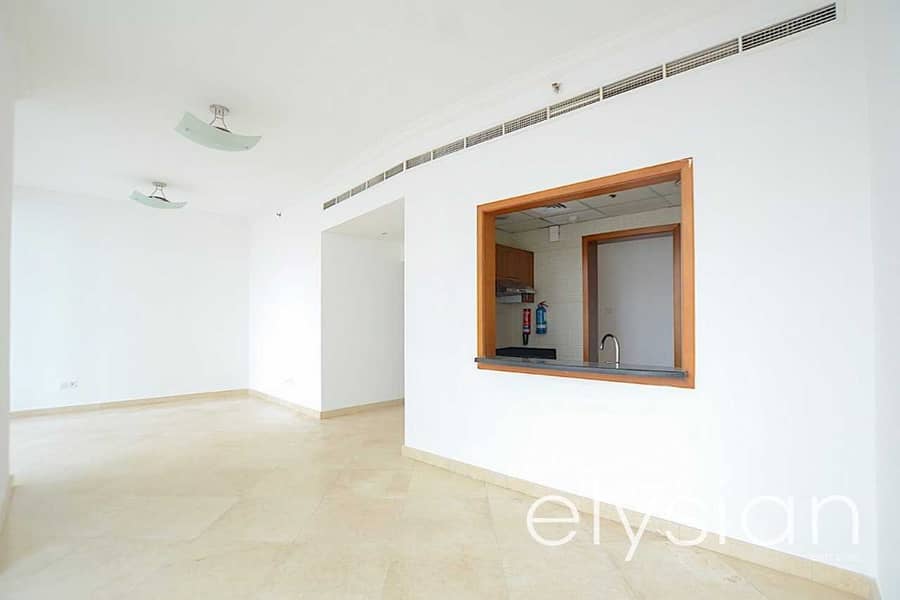 3 Spacious and Bright 1 Bed | Close to the Beach