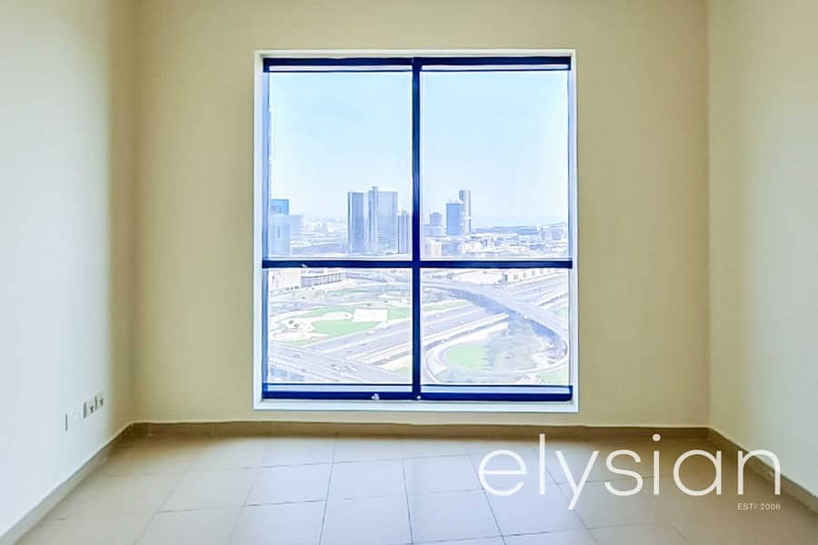 8 Ideal Investment | High Floor | Amazing View | Rented