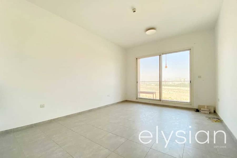 Great Investment | Spacious 1 Bedroom | Vacant