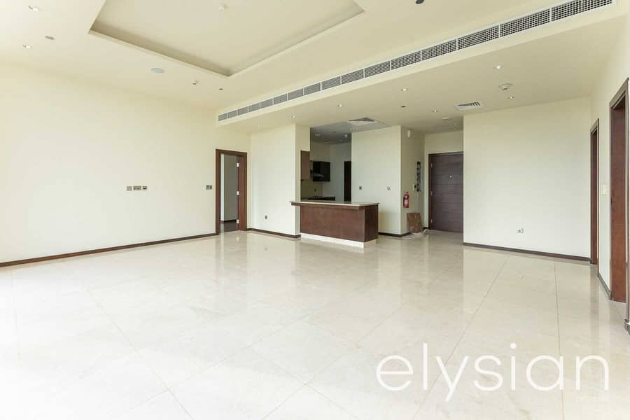 4 Sea View | Amber | Private Beach Area 2 Bed