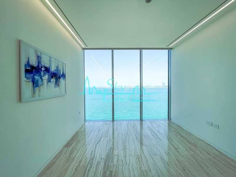 11 Miami Living|2-BR| Palm Jumeirah|Full Sea View|Niche Property