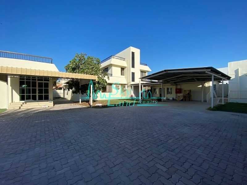 Commercial Villa|Perfect For Learning Center