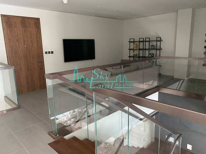 5 Luxury 4-BR Villa In Jumeirah Living MARINA GATE