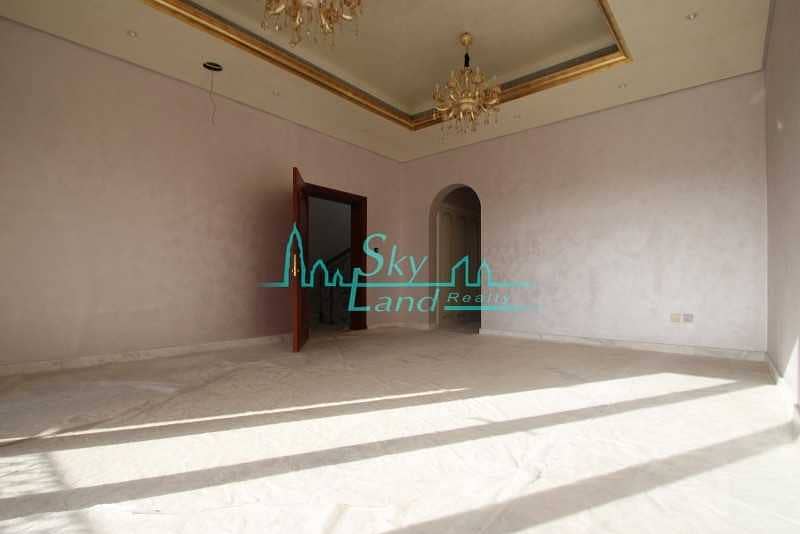 7 Beautiful 8 Bedroom | Big Basement | Arabic Style
