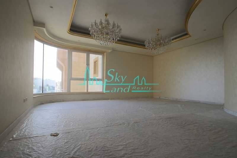 19 Beautiful 8 Bedroom | Big Basement | Arabic Style