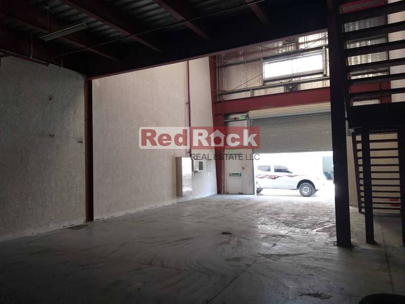 10 4426 Sqft Warehouse with Huge Loading & unloading Space In Ras Al Khor