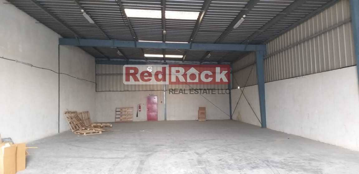 Pillar Free 2700 Sqft Warehouse in Ras Al Khor