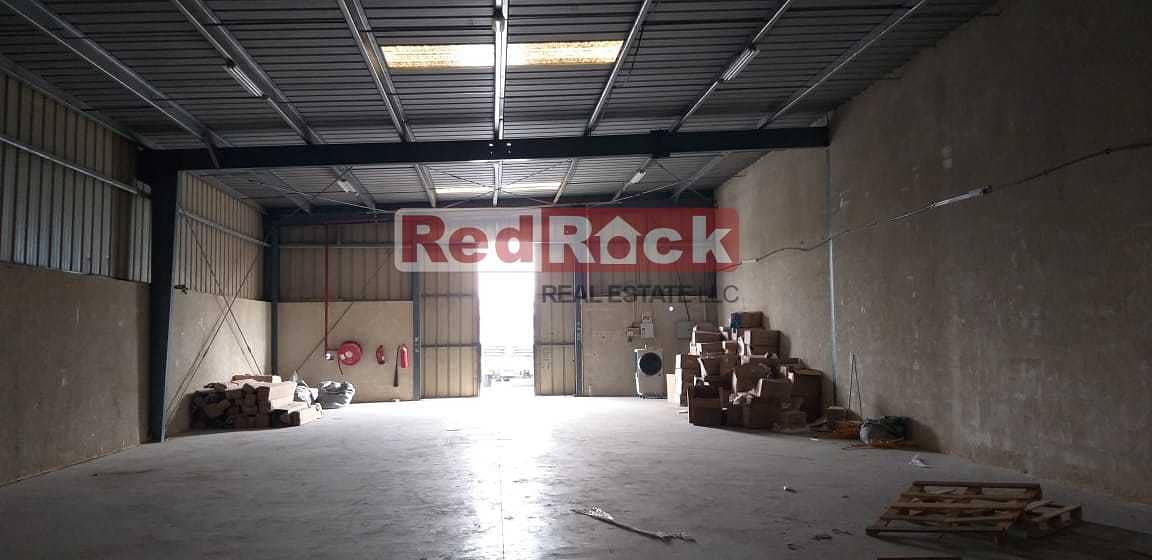 6 Pillar Free 2700 Sqft Warehouse in Ras Al Khor