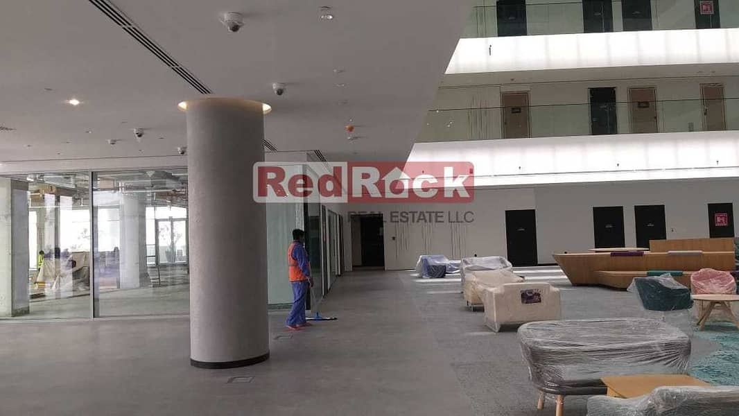 6 1200 Sqft Office With Airport View In Umm Ramool