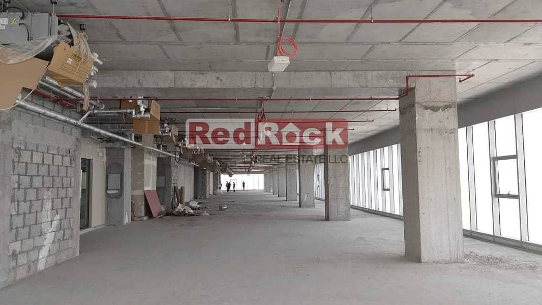 9 1200 Sqft Office With Airport View In Umm Ramool