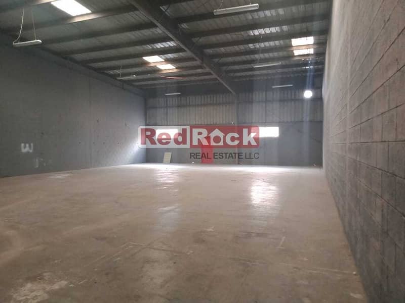2 Clear Layout 3500 Sqf for rent in Al Quoz