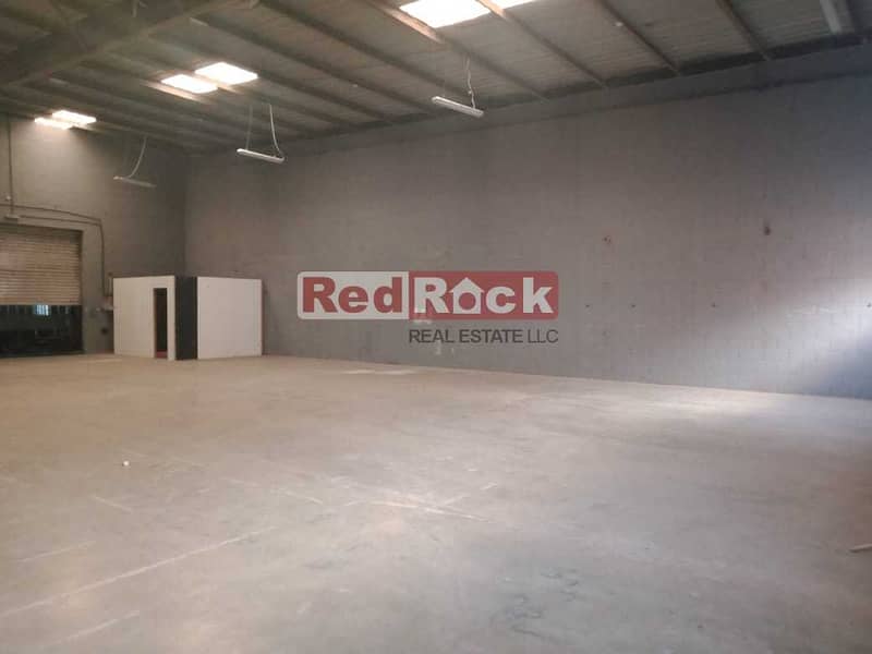 3 Clear Layout 3500 Sqf for rent in Al Quoz