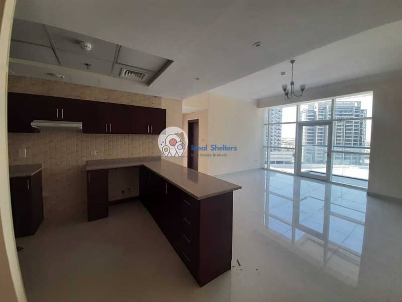 10 Stunning View | Huge Layout | Studio plus Laundry | Brand new