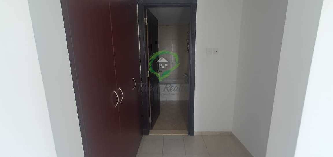 5 1 BHK U Type Big Apartment with Sun Rise Facing . IN MED with garden view